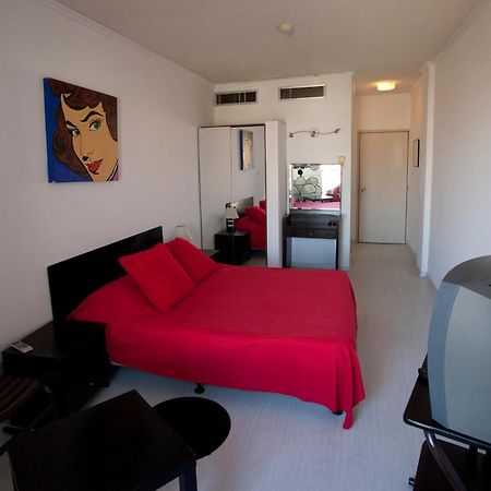 Sylva Hotel Limassol Kültér fotó