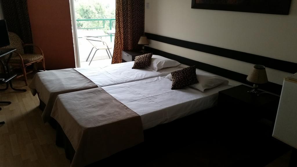 Sylva Hotel Limassol Kültér fotó