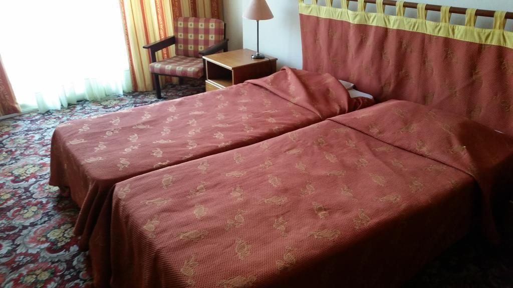 Sylva Hotel Limassol Szoba fotó
