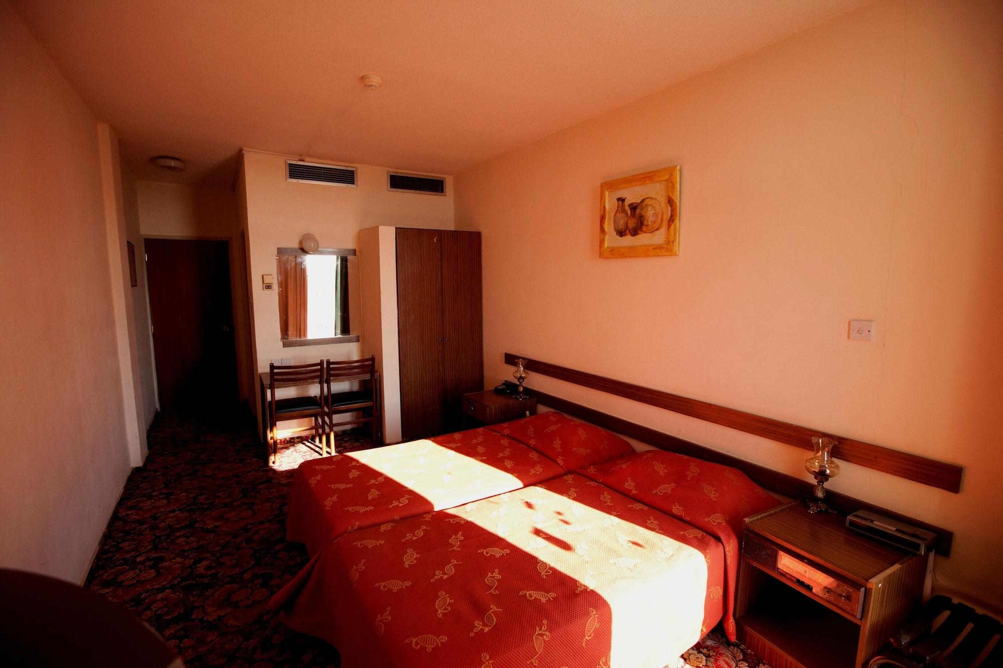 Sylva Hotel Limassol Kültér fotó